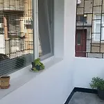 Super Center-huge 2 Bedrooms