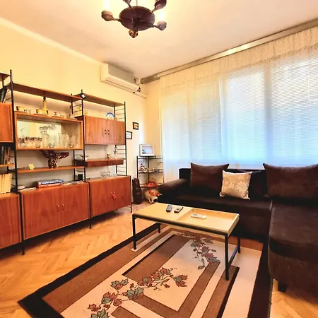 Super Center-huge 2 Bedrooms *