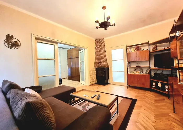 Super Center-huge 2 Bedrooms شقة بورغاس